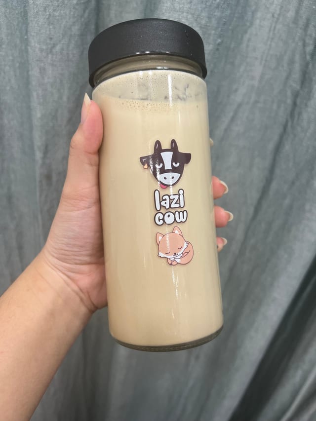 Lazi Cow Style GMT (Green Milk Tea).